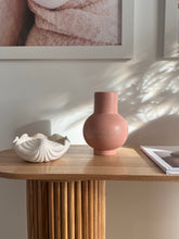 Load image into Gallery viewer, Personalised Mother’s Day Engraved Vase
