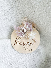 Load image into Gallery viewer, Custom Posie Announcement Plaque
