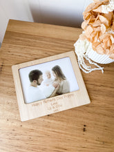 Load image into Gallery viewer, Bamboo Photo Magnet
