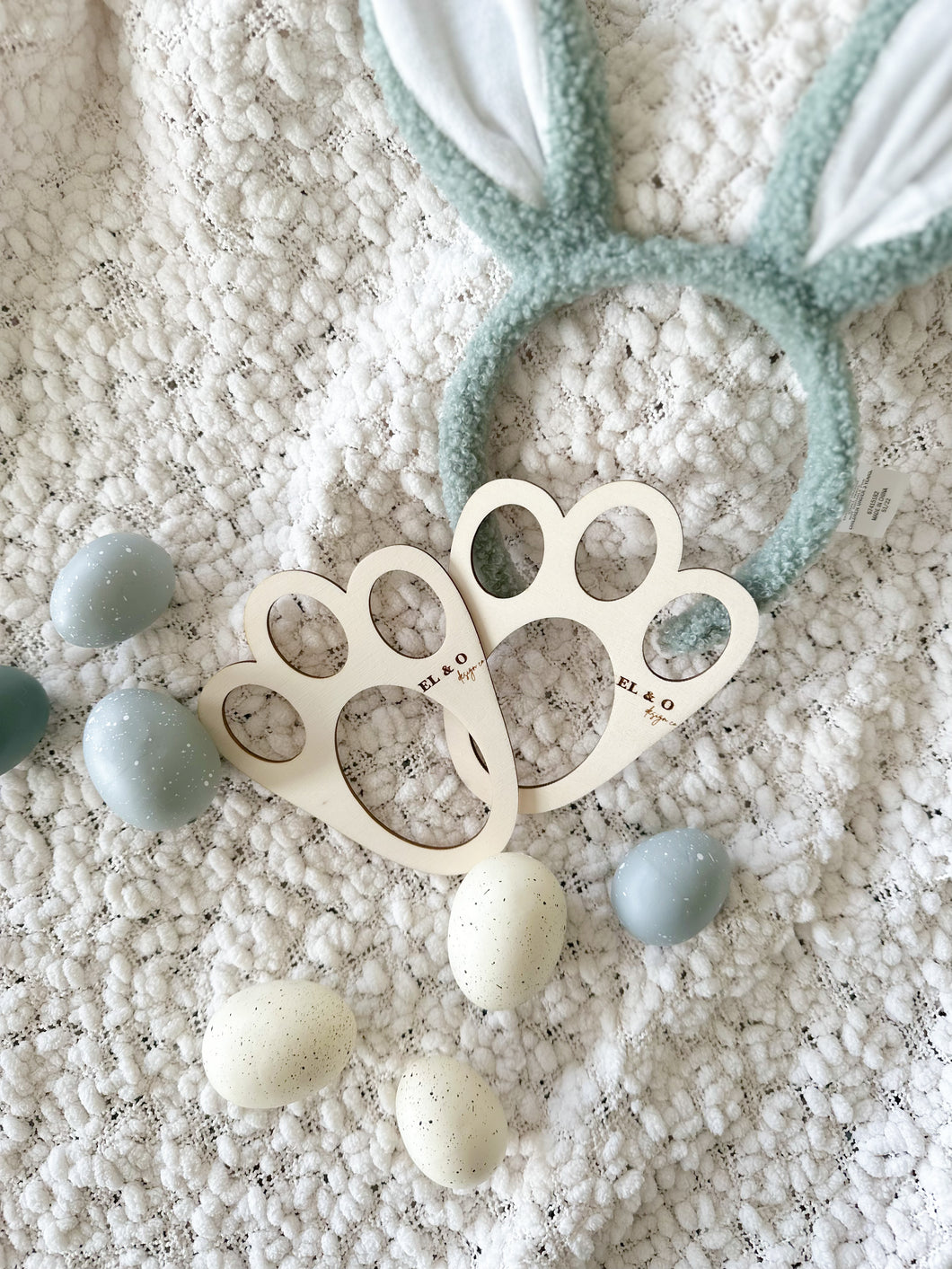 Easter Bunny Feet Stencil