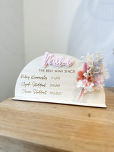 Load image into Gallery viewer, Half Circle Posie Plaque - Mothers Day
